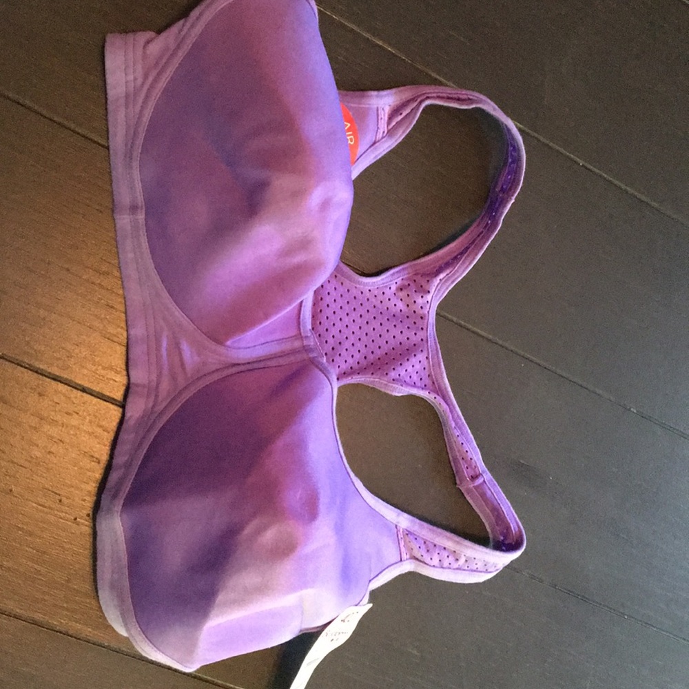 Bestform sports bra Sz 40D NWT